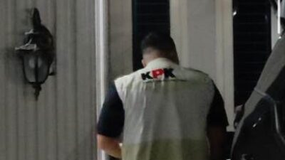 KPK Geledah Rumah Anggota DPRD Kota Bengkulu Vinna Ledy Anggraheni